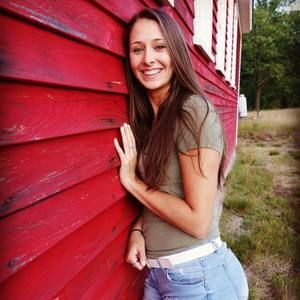 Meet your Posher, Alissa